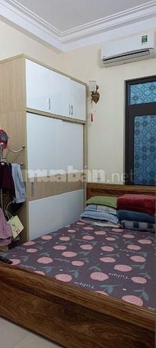 Nhà Phân Lô 4 Tầng, Trung Tâm Hoài Đức, Kinh Doanh, Ô Tô Tránh 