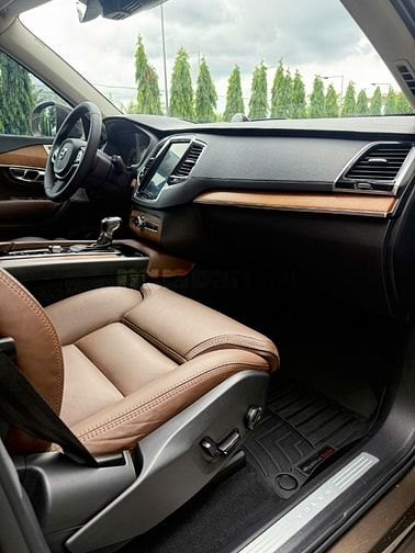 🆕 VOLVO XC90  • Sản xuất : 2018 • Odo : 70.000kilomet - xe hoàn hảo