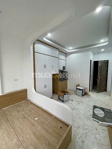 Nhà đẹp Mạc Thị Bưởi, giá chỉ 12.6 tỷ, gần 50m2x5T, KD, thang máy 
