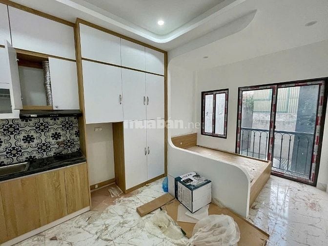 Nhà đẹp Mạc Thị Bưởi, giá chỉ 12.6 tỷ, gần 50m2x5T, KD, thang máy 