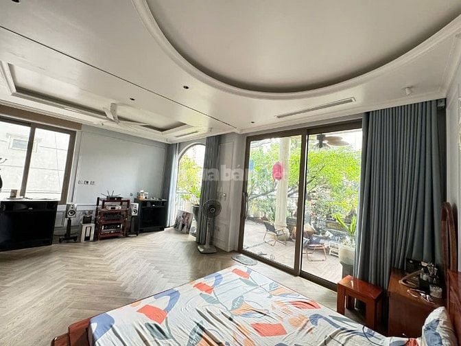 Bán nhà đường Xuân Đỉnh 105m 5 tầng mặt tiền 7.1m 25,5 tỷ, Ngõ thông, 