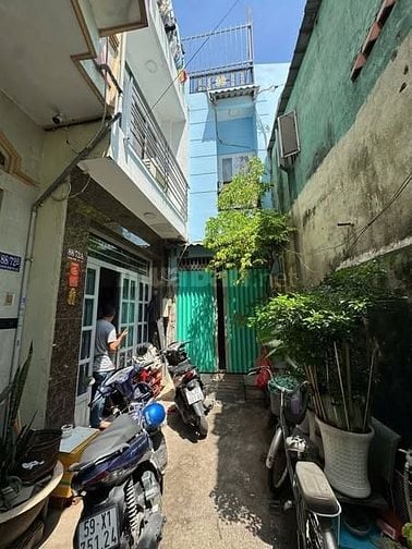 3,96 tỷ  Nhà 2 lầu sân thượng trước hưng phú p9q8 3pn nhà đẹp hẻm 3m