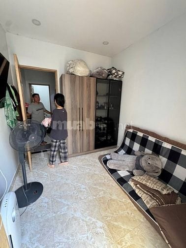 3,96 tỷ  Nhà 2 lầu sân thượng trước hưng phú p9q8 3pn nhà đẹp hẻm 3m