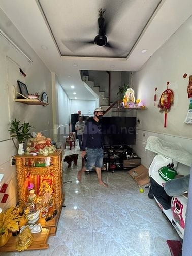 3,96 tỷ  Nhà 2 lầu sân thượng trước hưng phú p9q8 3pn nhà đẹp hẻm 3m