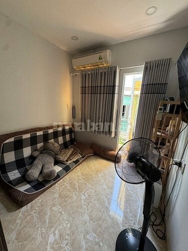 3,96 tỷ  Nhà 2 lầu sân thượng trước hưng phú p9q8 3pn nhà đẹp hẻm 3m
