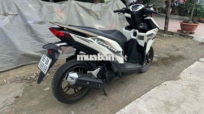 Honda Vario 125 trắng 2024 ( hỗ trợ góp )