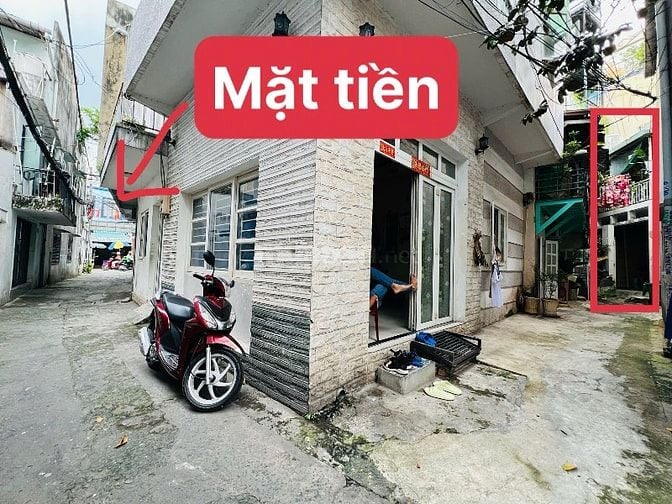 Nhà Chính chủ sát mặt tiền Nguyên Hồng P11 Bình Thạnh