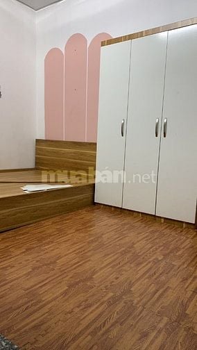 Cho thuê phòng 18m2 đủ đồ Tầng 2 Ngo 33 Lãng Yên  HBT- HN