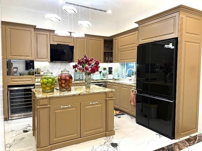 Biệt thự Hoàng Mai 150m2*4T,MT:12m,thang máy,gara oto,phân lô,giá 39tỷ