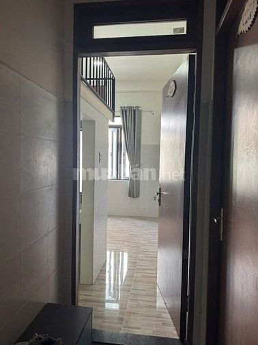 Phòng trọ khu dân cư Bắc Rạch Chiếc Phước Long A, Q9, có sẵn máy lạnh