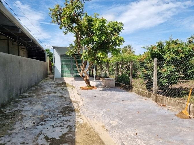 390m2 Nhà và đất. Gần cổng chính KCN Phước Đông. 1,15 tỷ 