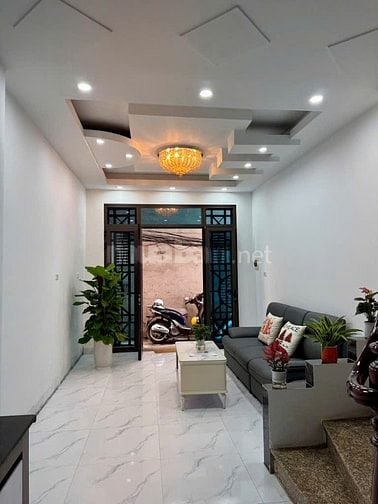 NGUYỄN ĐỨC CẢNH - LÔ GÓC - NGÕ THÔNG - 28M GIÁ 6,15 TỶ