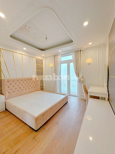 Mặt Tiền Khu Víp Phan Xích Long Cạnh Khu Đường Hoa - Full Nội Thất Xịn