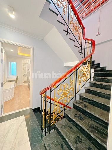 Mặt Tiền Khu Víp Phan Xích Long Cạnh Khu Đường Hoa - Full Nội Thất Xịn