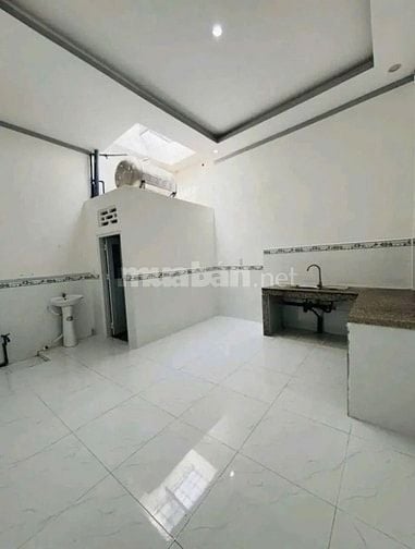 có căn nhà không ở cần bán ngay Tân Thông Hội 101m2 giá chỉ 720 triệu