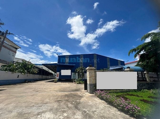 Bán kho xưởng KCN Hải Sơn , Đức Hòa, Long An ,đất: 3.700m2, X: 2.600m2