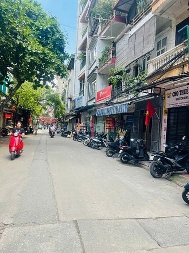 Siêu rẻ!! mua 1 được 2 nhà riêng 4 tầng, 4PN, 3WC, full nội thất tại C