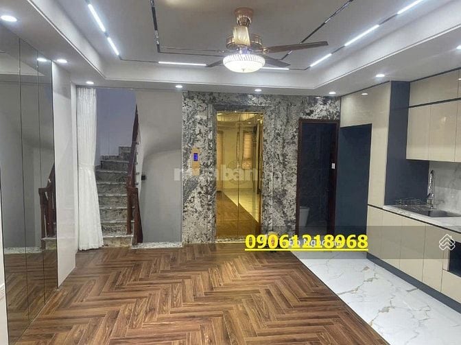 Bán nhà lô góc ô tô xây mới Trần Duy Hưng Cầu Giấy 50m2x6T, 22.5 tỷ 