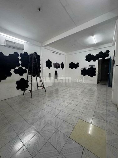 Cho thuê nhà hẻm 4m (XH) Tô Hiến Thành, P.1, Q.10 giá 22tr