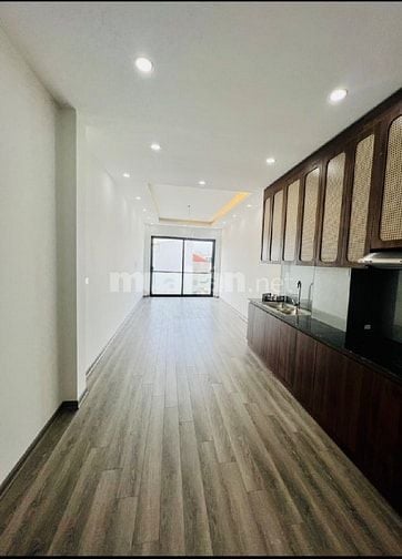 🏠 BÁN NHÀ PHỐ HUỲNH TẤN PHÁT – LONG BIÊN  Vị trí đẹp – Ô tô vào tận c