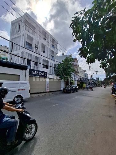 Bán nhà mặt tiền Nguyễn Tư Nghiêm Quận 2 giá 17 tỷ