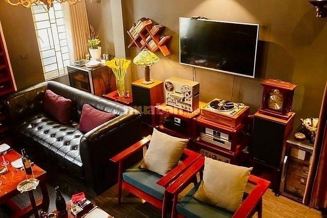 Bán nhà mặt phố Vạn Phúc - Ba Đình, 60m2 5 tầng vỉa hè đá bóng KD đỉnh