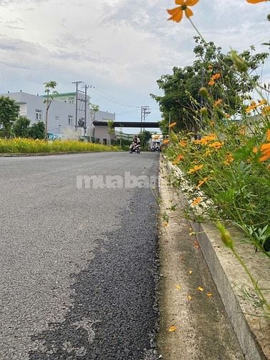 BÁN NHÀ PHỐ TRONG KDC 4HA – ĐƯỜNG HOÀNG PHAN THÁI, GẦN NGUYỄN VĂN LINH