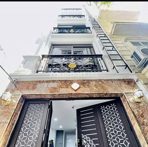 Nguồn Kín, Toà CCMN Mới Koong, Cách 1 Nhà Ra Phố, KV Ngã Tư Vọng