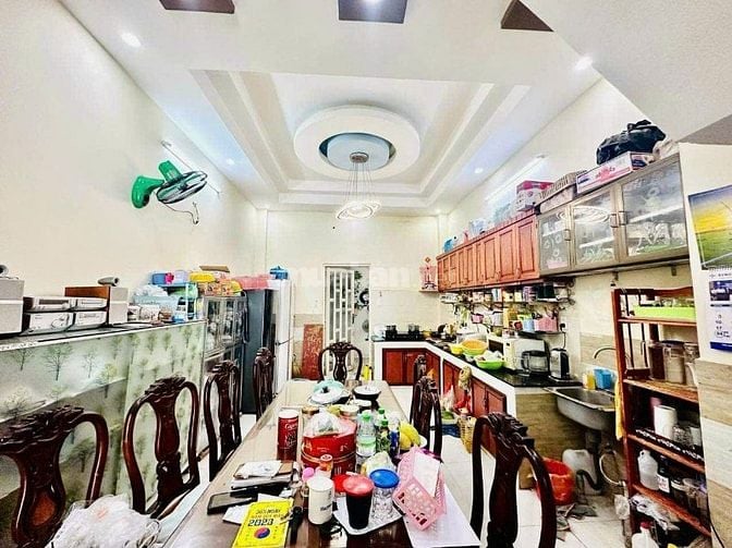 HẺM 8M KÊNH TÂN HÓA - TÂP PHÚ - 4M X 18M - 4 TẦNG - 7,3 TỶ