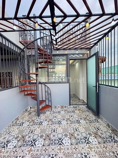 MẶT TIỀN KINH DƯƠNG VƯƠNG ,7 TẦNG,((6T))