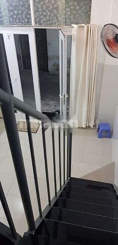 Cho thuê nhà hẻm 3m (BG) Lê Đại Hành, P.11, Q.11 giá 7.5tr