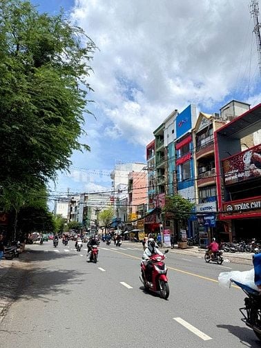 🌷 🌷 🌷 BÁN NHÀ MẶT TIỀN : 209 NGUYỄN GIA TRÍ - P. 25 - Q. BÌNH THẠNH