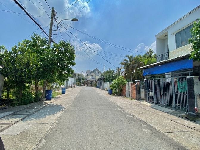 150m2 MT ĐƯỜNG SỐ 18 KDC HIỆN HỮU ĐƯỜNG THÔNG CÁCH QL22 CHỈ 100M