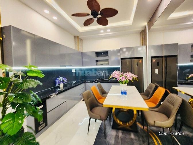 Nhà-hẻm-xe-hơi-phạm-văn-chiêu-gò-vấp-hẻm-thông nhà đẹp vô ở liền