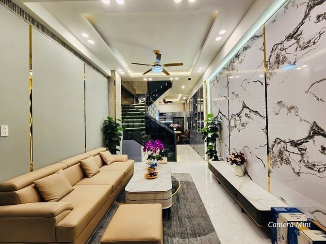 Nhà-hẻm-xe-hơi-phạm-văn-chiêu-gò-vấp-hẻm-thông nhà đẹp vô ở liền