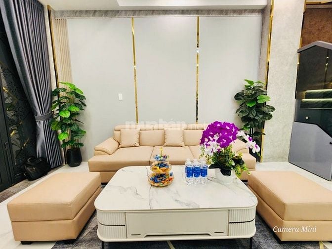Nhà-hẻm-xe-hơi-phạm-văn-chiêu-gò-vấp-hẻm-thông nhà đẹp vô ở liền