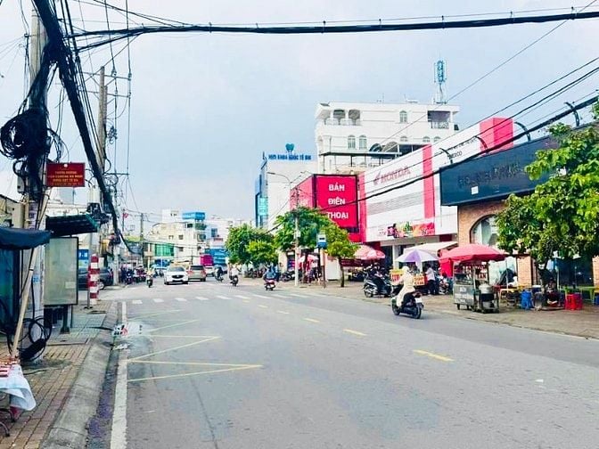 MẶT TIỀN " KHA VẠN CÂN " 185m2 ( 8x23m ) CHO THUÊ 35Tr/THÁNG 