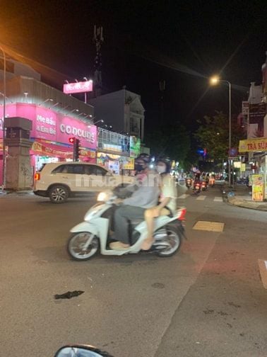 MTKD sầm uất VƯỜN LÀI gần CHỢ khu xung túc 