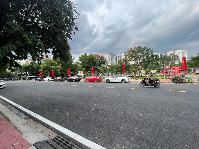 NHÀ MẶT TIỀN 88 VÕ LIÊM SƠN VIEW CÔNG VIÊN GẦN TTTM AEON Q8