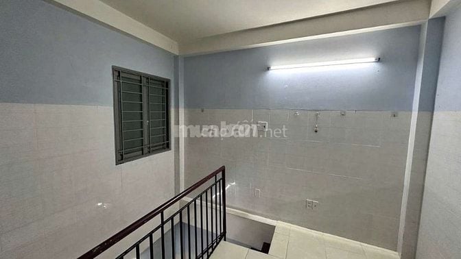 Cho Thuê Phòng trọ kiểu CCMN Quận 4 mới chỉ hơn 3 triệu/tháng