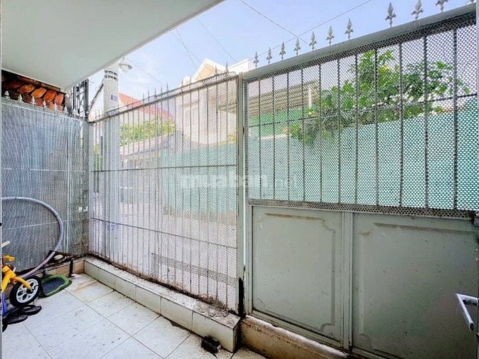 Nhà cho thuê  nguyên căn. Ở hoặc vp 