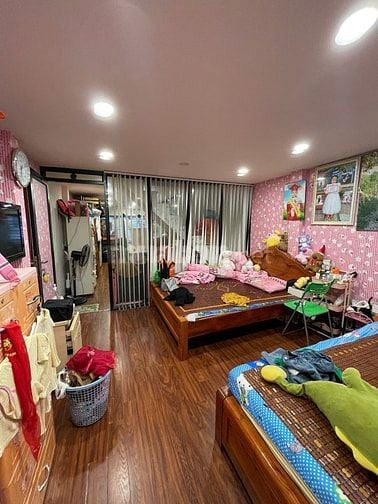 Nhà Ngay Hòa Bình, Giáp Q.11, Hẻm 6M Thông, 52M2, 3 Tầng, Chỉ Hơn 5 Tỷ