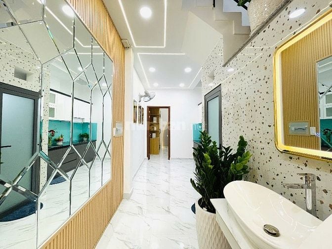 Chính Chủ Bán Mặt Tiền 121 Trương Đăng Quế 8.25 tỷ
