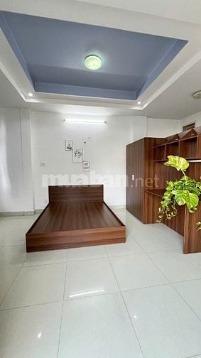 Phòng ban công mới Full nội thất cao cấp, Giá Tốt 4tr3 hơn 40m2
