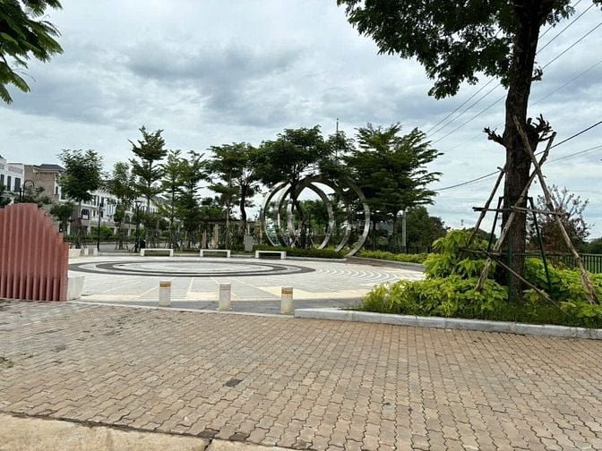 HẠ GIÁ-CHÍNH CHỦ BÁN 2 LÔ ĐẤT 320M2 LIỀN KỀ VINHOME