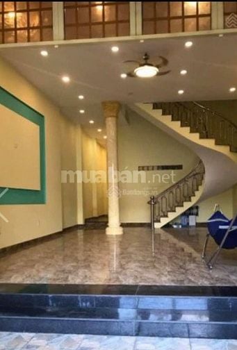 BÁN HOẶC CHO THUÊ NHÀ MẶT TIỀN KINH DOANH ĐƯỜNG 16m