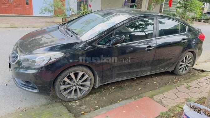 Cần bán xe Kia K3 2015 2.0 AT - 18000 km