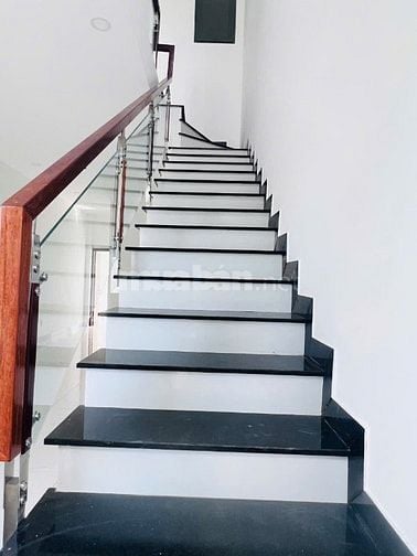 BÁN NHÀ ĐẸP NGAY TRUNG TÂM LONG THÀNH - ĐỒNG NAI 