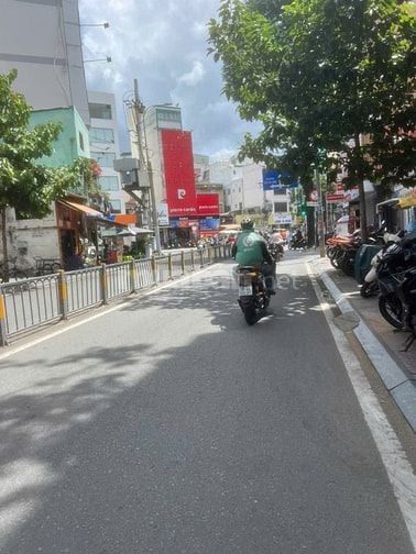 Sở Hữu Nhà 2 MT Kinh Doanh Đắc Địa Trần Quang Khải, Quận 1, chỉ 30ty