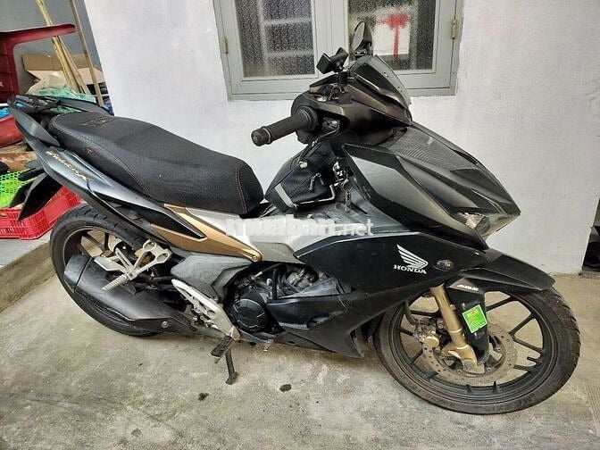 Cần bán xe winner x v2